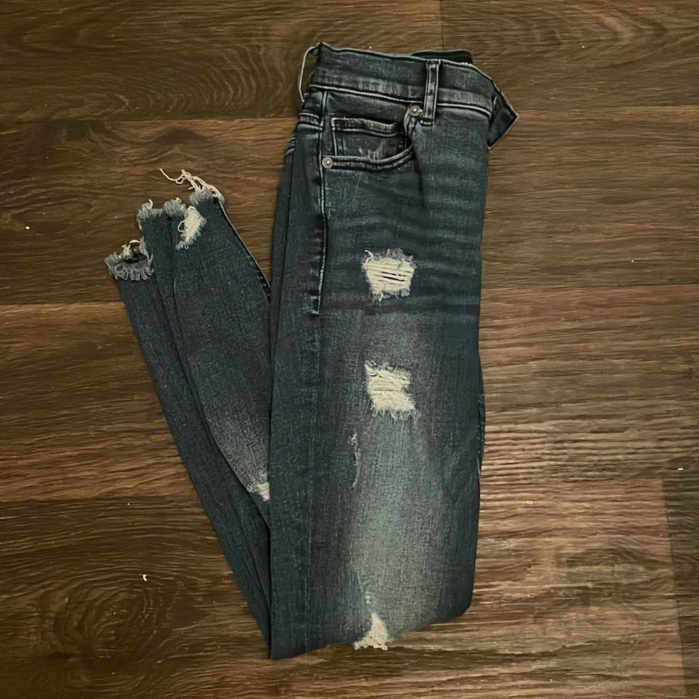 Express Petite Skinny Ripped Jeans